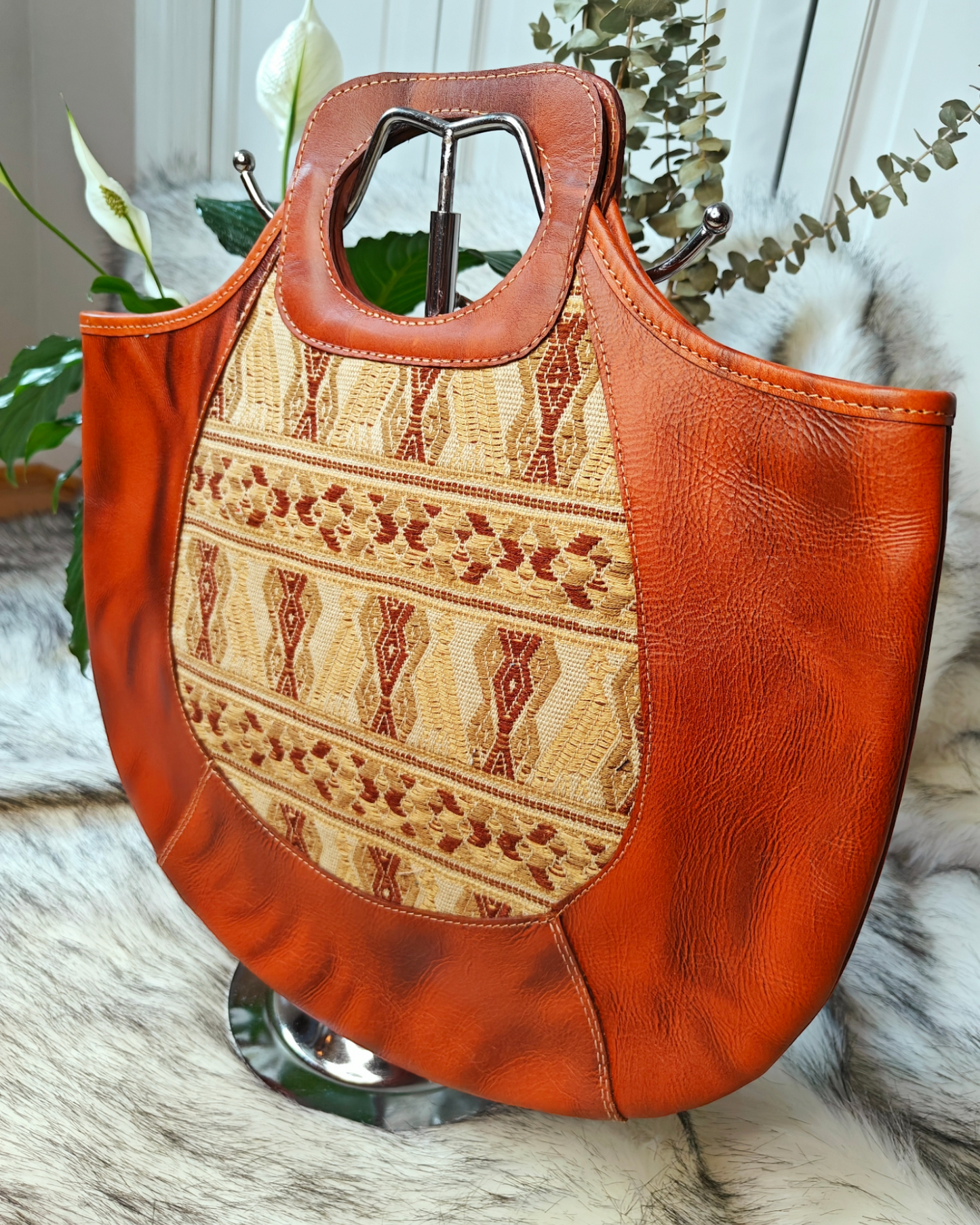 Handcrafted Handled bags - Women HandBag - AURA MAYA - Aura Maya