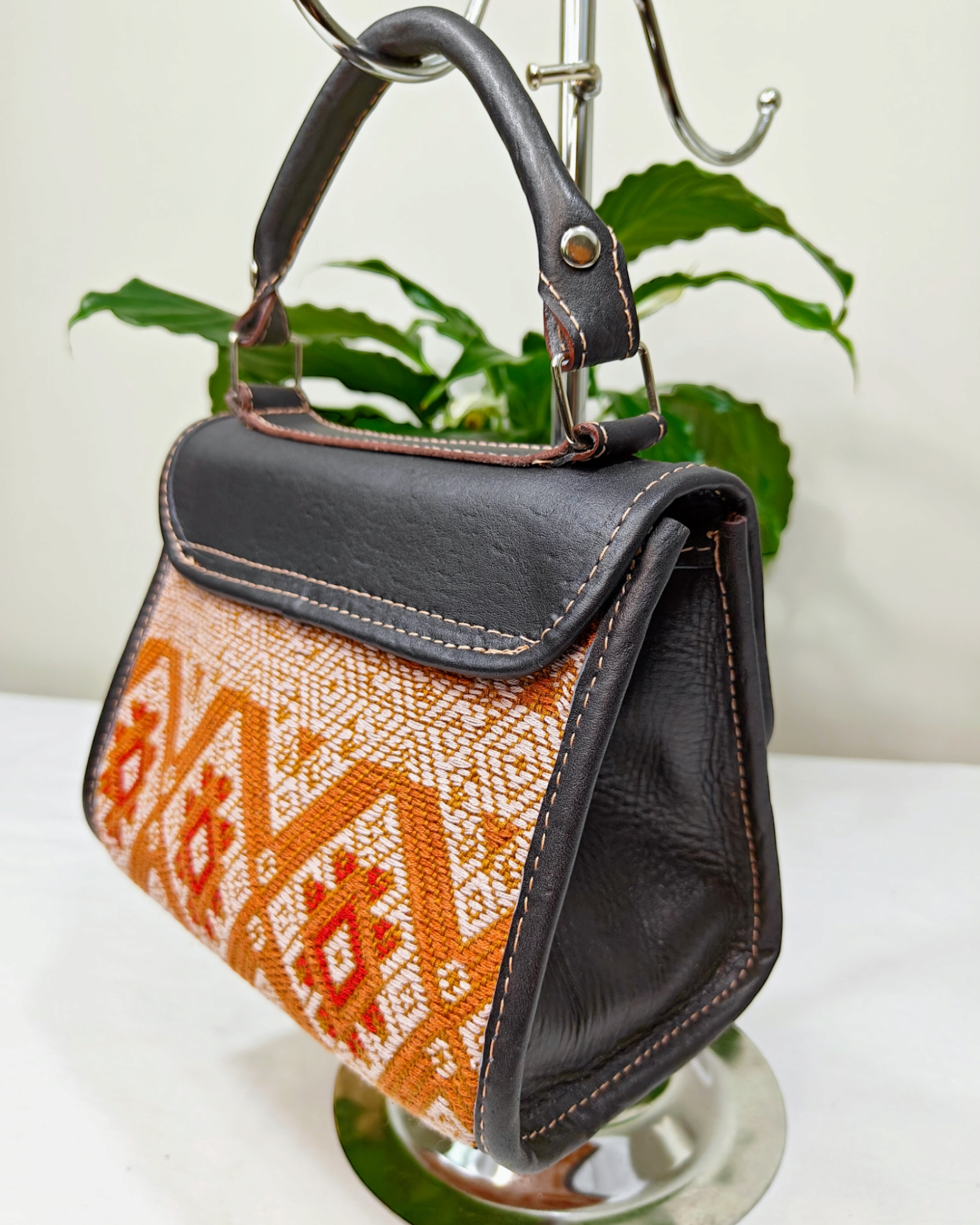 Small Black Handheld Handbag - Leather and Handwoven Textile Bag - AURA MAYA - Aura Maya