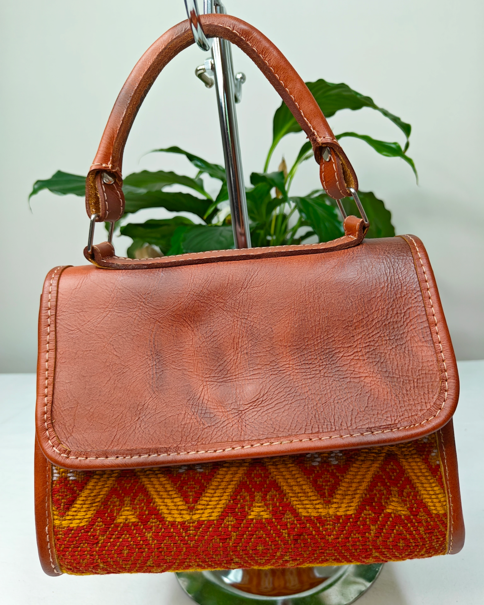 Brown Small leather bags with ethnic embroidery - Handled Handbag - AURA MAYA - Aura Maya